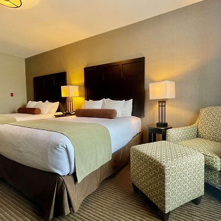 Best Western Plus Okotoks Inn & Suites Zewnętrze zdjęcie